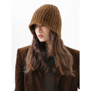 美拉德風辮子毛線針織帽子女秋冬季保暖百搭護耳顯臉小棕色漁夫帽