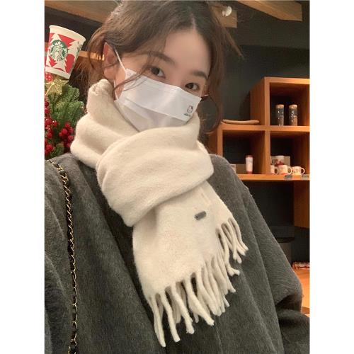 丁走走日系軟糯含羊毛純色流蘇圍巾女冬季加厚保暖學生圍脖高級感