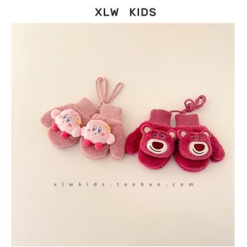粉色系~可愛卡通草莓熊冬季兒童掛脖手套女寶寶加厚保暖包指防寒