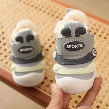 一歲女寶寶加絨保暖軟底嬰兒鞋子