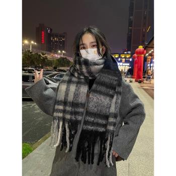 黑灰色女冬季軟糯加厚韓系圍巾