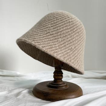 羊毛針織純色圓頂日系鐘型漁夫帽