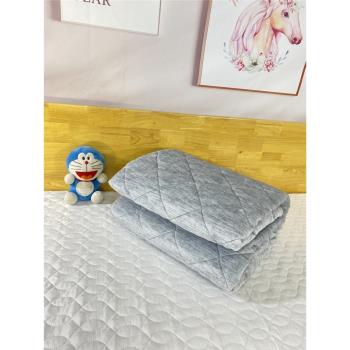 外貿日本保暖吸濕發熱法蘭絨褥墊加厚軟墊褥子防滑冬季墊被