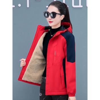 外套女品牌防寒保暖羊羔絨沖鋒衣