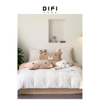 意大利DIFI新款保暖牛奶絨加絨加厚ins風小熊抱枕親膚臥室四件套