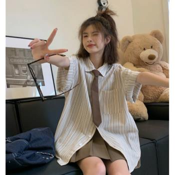 學院風復古韓版條紋短袖襯衫女夏季小個子法式別致上衣設計感小眾