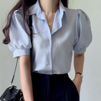 韓國chic夏季簡約百搭翻領單排扣設計感小眾寬松純色泡泡袖襯衫女