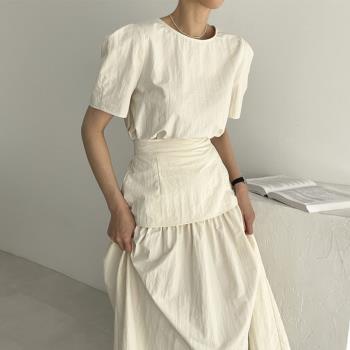 韓國chic夏季法式簡約圓領純色泡泡袖襯衫+高腰顯瘦大擺型半身裙