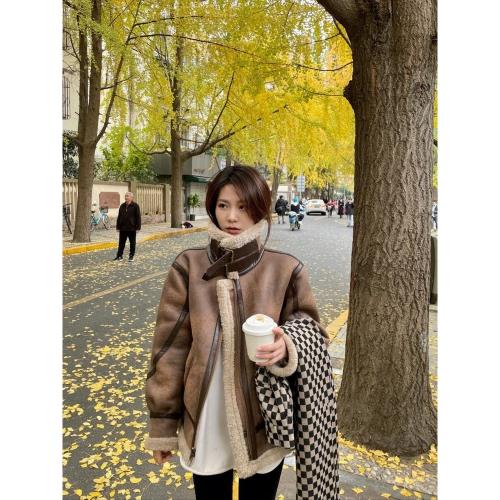 復活款韓版寬松仿羊羔毛外套女加厚皮毛一體機車皮衣2024冬季新款