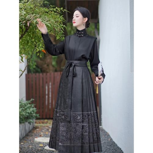 新中式秋季古風上衣黑織半身裙