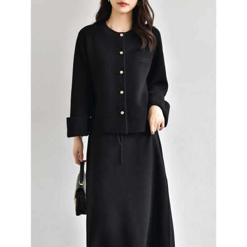 今年流行兩件套裙2025春裝搭配一整套裝高級感時尚流行小香開衫裙