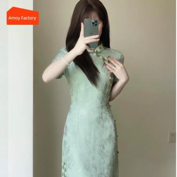 國風改良旗袍2023年夏季新款波浪裙綠色中長款新中式連衣裙日常