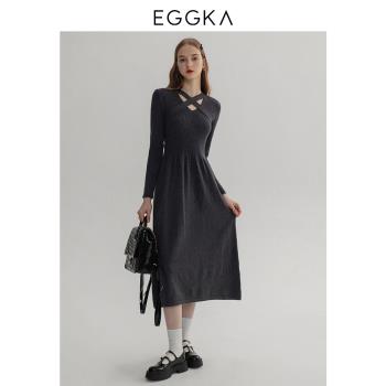 EGGKA 交叉領設計感針織連衣裙2023冬季修身氣質長袖A字中長裙女