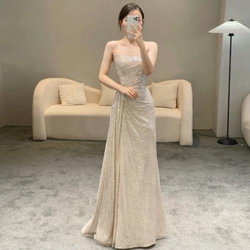 名媛宴會晚禮服法式性感抹胸結婚敬酒服高級感輕奢主持人演出長裙