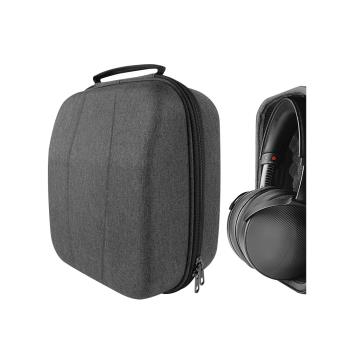 SONY 索尼 MDR-Z1R 專業頭戴式有線耳機，採用日本製造工藝，提供頂級音質與舒適配戴體驗。重量約 385g (不含纜線)，3.5mm 輸入端子，無麥克風設計，適用通用作業系統，黑色系外觀，一年保固，完美適合音樂發燒友的高解析度聆聽需求。