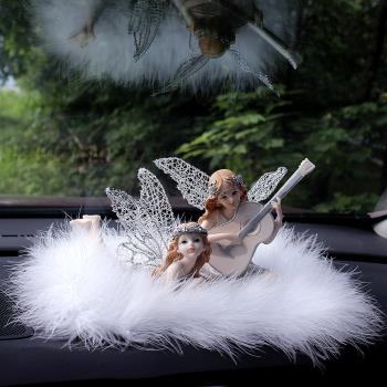 車載少女人物天使花仙子網紅女車內擺件裝飾中控臺女神娃娃羽毛墊