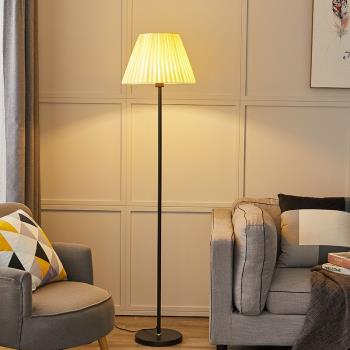 落地燈客廳臥室床頭燈簡約現代創意北歐溫馨裝飾LED沙發立式臺燈