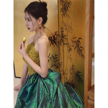 中式晨袍成人晚禮服女2024新款輕奢小眾高階主持人旅拍寫真訂婚裙