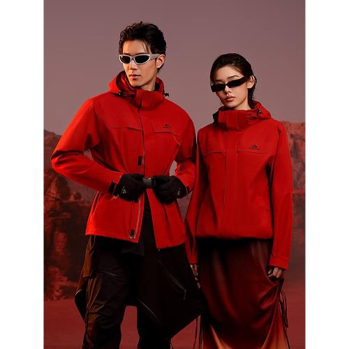 拓路者朱雀戶外沖鋒衣女登山三合一可拆卸無縫壓膠防風防水外套