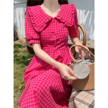 2022年新款夏季女裝設計感小眾甜美泡泡袖娃娃領玫紅格子連衣裙子
