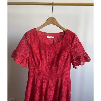 依Xun女裝夏上新 時尚收腰設計紅色精美中長蕾絲連衣裙
