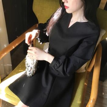 早秋新款高階氣質茶歇復古小黑裙