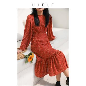 法式復古山楂紅顯瘦碎花連衣裙