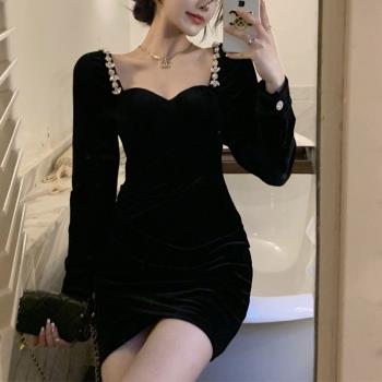 黑天鵝法式金絲絨閃鉆長袖連衣裙