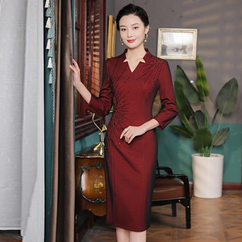 女裝氣質名媛秋季喜婆婆媽媽禮服連衣裙新款名媛氣質高端宴會裙子