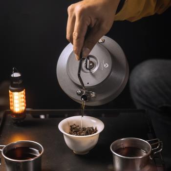 柯曼戶外燒水壺1.5L露營野炊茶具鍋具用品裝備炊具便攜式煮茶壺
