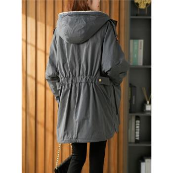 U品連帽羊羔毛派克服女中長款2024秋冬新款加厚保暖加絨皮草外套