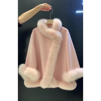 法式時尚聖誕紅毛呢外套女春夏皮毛一體拼接名媛皮草保暖新品斗篷