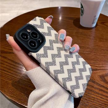 技芝 創意適用iPhone13ProMax矽膠蘋果16 15 12手機殼11防摔14 XsMax女plus個性灰色波浪全包保護套軟潮男女