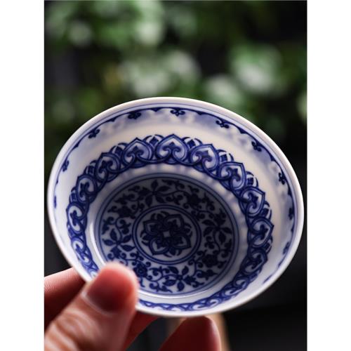 沐茗窯仿明手繪青花瓷寶相紋個人杯單杯景德鎮純手工中式功夫茶杯