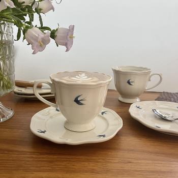 優雅的燕子。日本同款手作復古陶瓷法式點心盤咖啡杯拿鐵下午茶杯