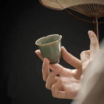 陶瓷花口郁金香型品茗杯越窯青瓷