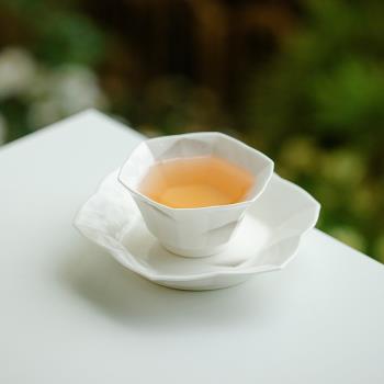 創意觀山六邊杯陶瓷茶杯家用品茗杯喝茶泡茶杯德化白瓷功夫茶具
