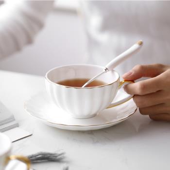 歐式骨瓷咖啡杯碟套裝金邊陶瓷英式咖啡杯簡約拿鐵杯下午茶花茶杯