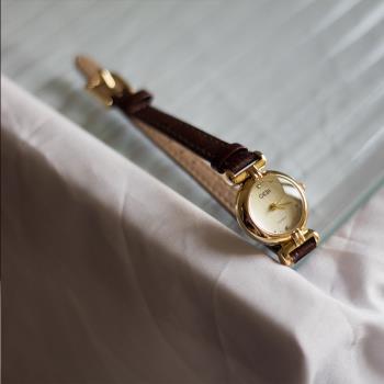縱里 皮帶款小表盤手表女法式復古圓形學生小巧精致高級感簡約小