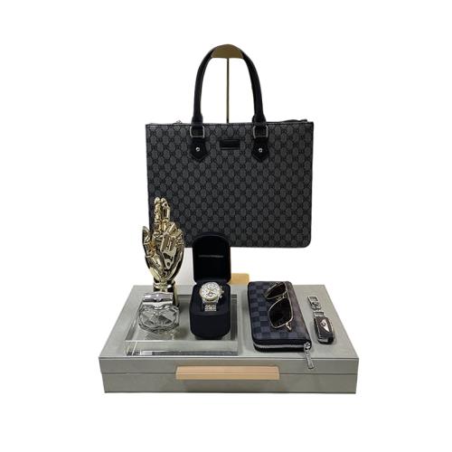 衣帽間裝飾品擺件套裝樣板房軟裝衣柜男士商務風格公文包手表搭配