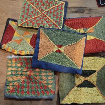 北非埃及旅行集市古堡帶回彩色幾何菱形手工刺繡包零錢包手拿包