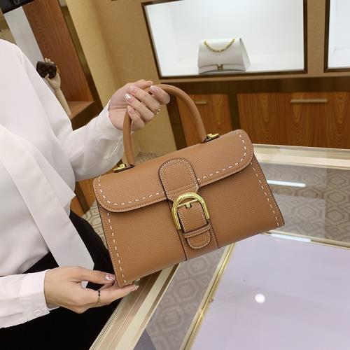 德爾沃橫版復古真皮馬鞍包女2025新款高級感單肩斜挎包時尚手提包