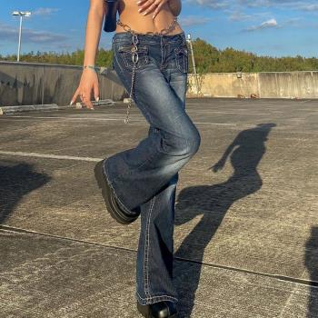Stylish high-waisted flared jeans for women高腰喇叭牛仔褲女