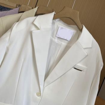 白色簡潔通勤短袖西裝外套西裝領一粒扣上衣時尚休閑洋氣F￥17