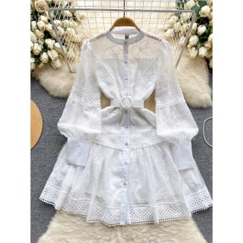 宮廷風連衣裙2024新款女春秋重工刺繡修身短款泡泡袖襯衫裙禮服