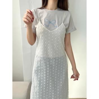 韓國chic夏季氣質蝴蝶結刺繡短袖T恤+立體波點吊帶連衣裙套裝女