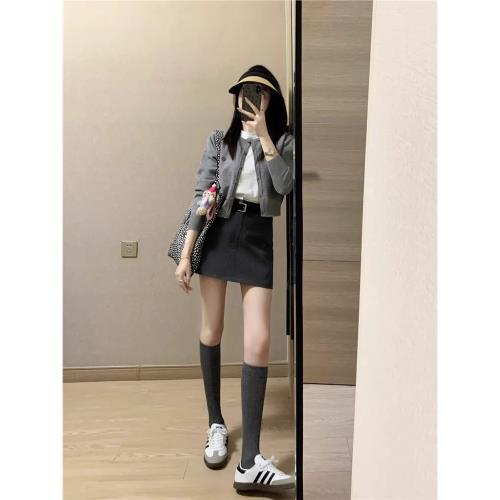 灰色針織開衫女2025春季新款修身百搭薄款毛衣外套小個子短款上衣