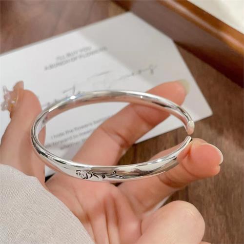 樹人貴禮足銀999手鐲