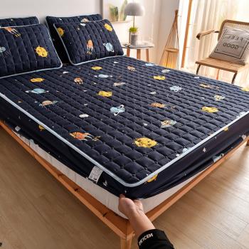 Air-Permeable Quilted Mattress Cover Soft Sanding Fabric Bed