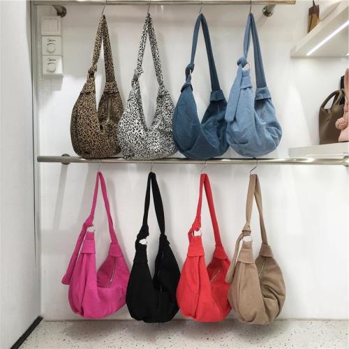 小臟柜 2024新款韓系小眾餃子包牛仔豹紋休閑百搭單肩斜挎帆布包